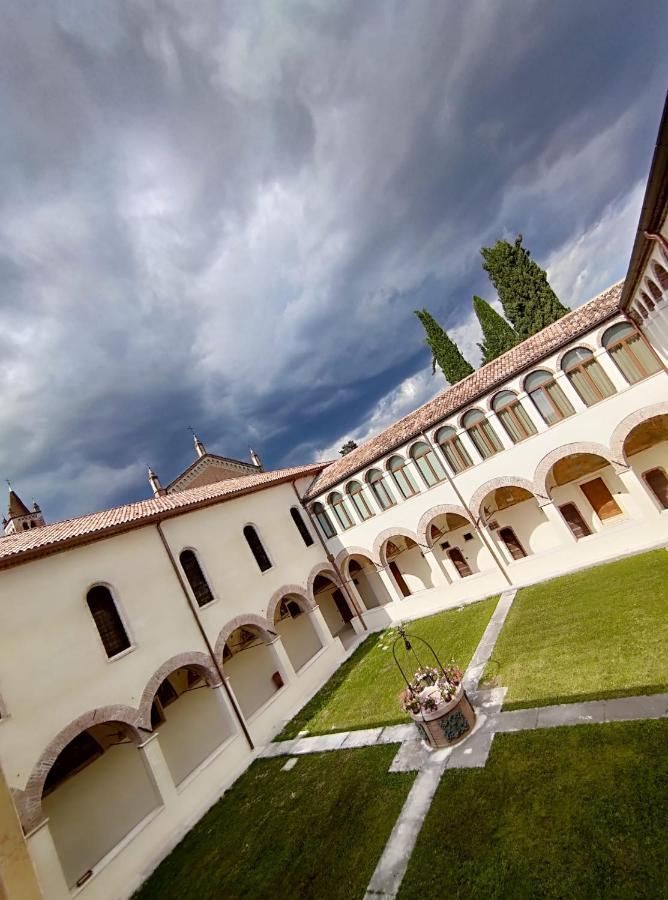 Domus San Bernardino Acomodação com café da manhã Verona Exterior foto